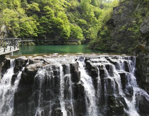 天书峡：探秘秦岭深处的自然奇观