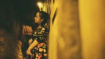 **焚情照骨，长恨索余生**